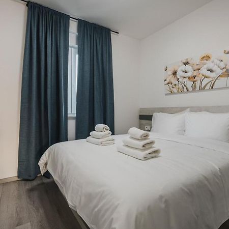 Appartamento Ashka Vista Mare Umago Esterno foto